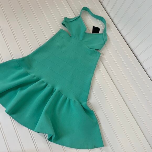 NWT Guess Green Scuba  Ruffled Hem Cut Out Mini Dress Size S - Picture 3 of 8